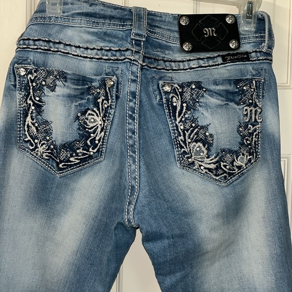 Miss me jeans size 28 distressed.